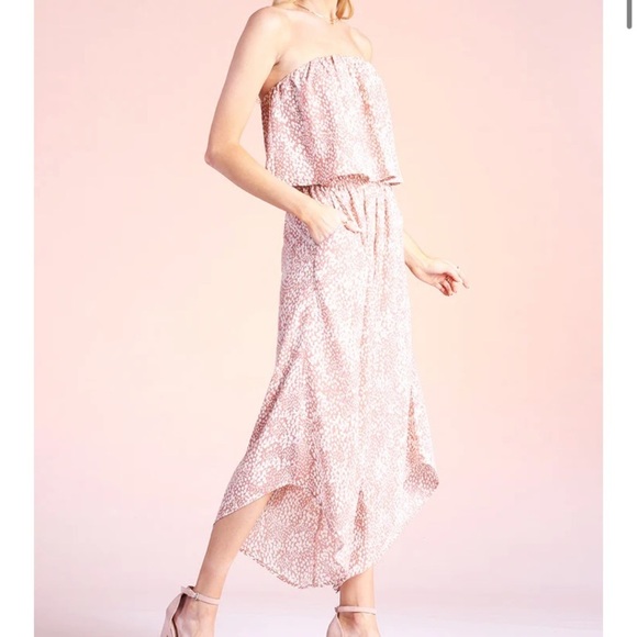 Tyche Amalfi Slanted Hem Jumpsuit size small blush color summer speckled dress​​ - Picture 4 of 16